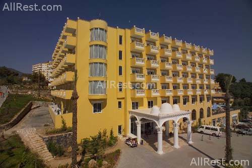 Orient Palace Hotel & Resort